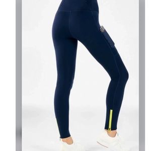 Fabletics leggings